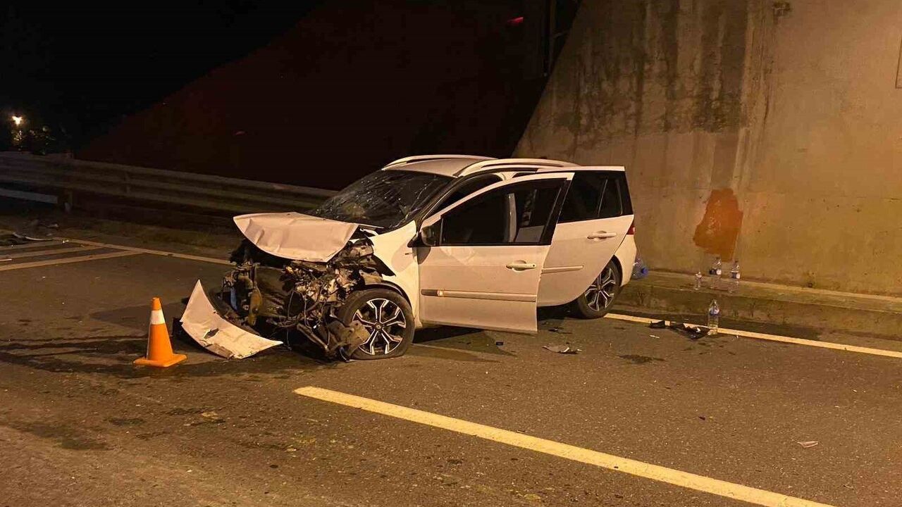 Alaplı Kavukkavla Tünelinde Kaza: 4 Kişi Ağır Yaralandı