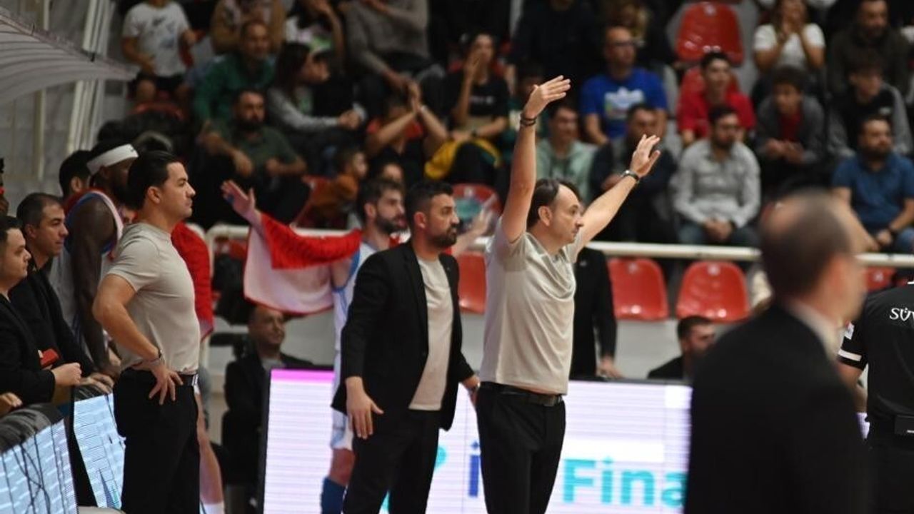 Aliağa Petkimspor A. Efes'i 96-92 Yendi: Özhan Çıvgın 'Çok önemli galibiyet'