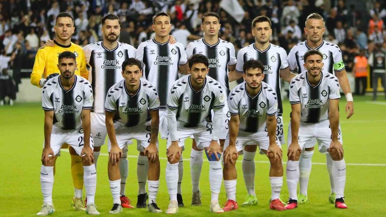 Altay, Çoruhlu FK'yı 1-0 Yenerek Düşme Hattından Uzaklaştı
