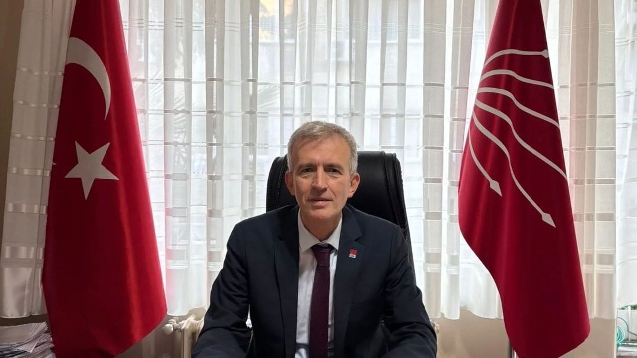 Altıeylül CHP'de Rüşvet İddiası: Hakan Keskin Görevden Alındı