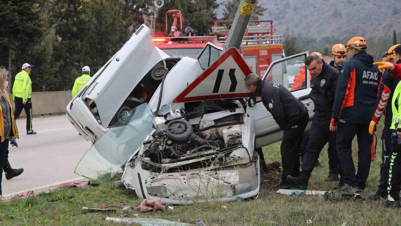 Amasya’da Genç Avukat Erhan Şahiner Trafik Kazasında Öldü
