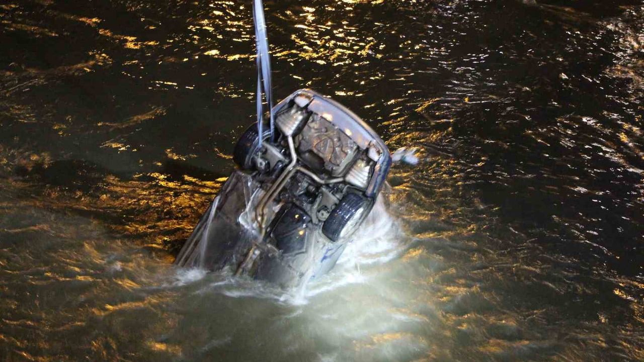 Amasya’da otomobil İstasyon Köprüsü'nden Yeşilırmak Nehri'ne uçtu: 1 ölü, 1 yaralı