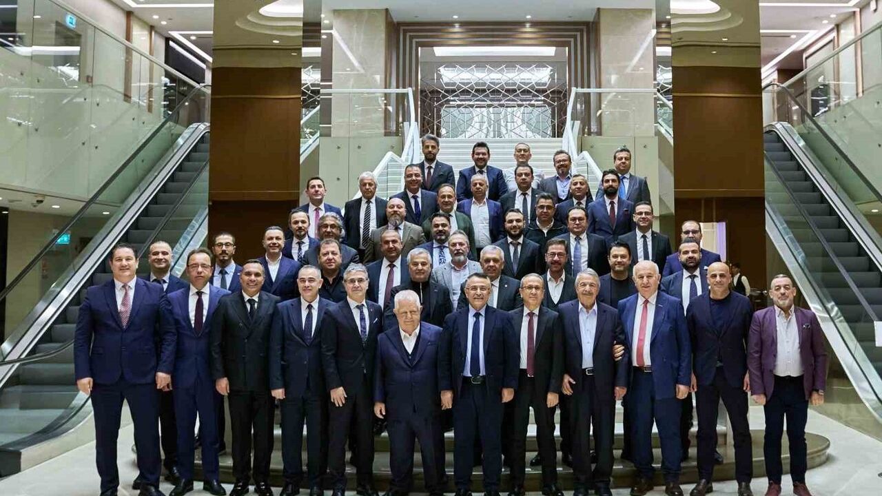 Anadolu Güçbirliği Holding ilk ana bayi toplantısını gerçekleştirdi