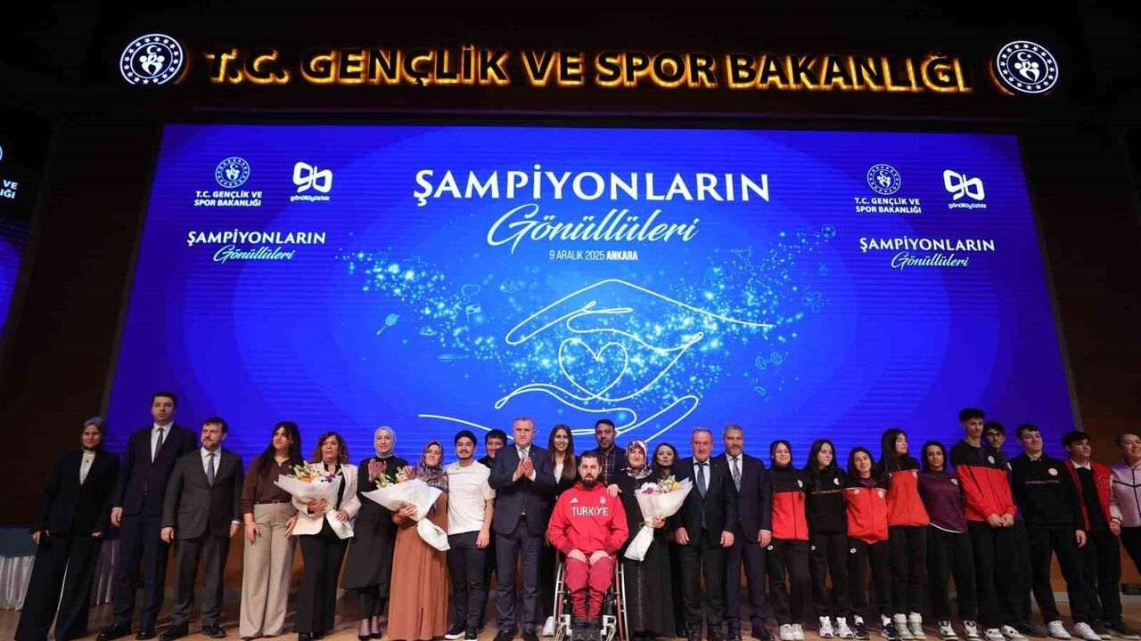 Anadolu Üniversitesi ve Gençlik ve Spor Bakanlığı'ndan Stratejik İş Birliği Protokolü