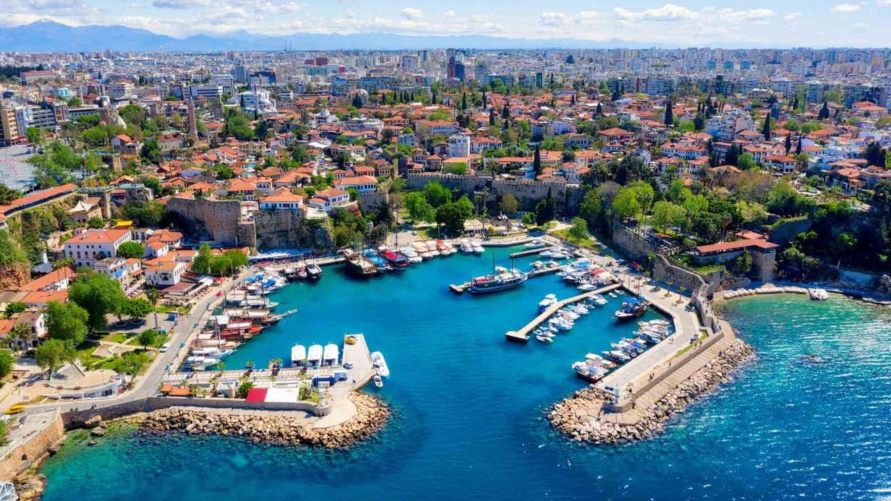 Antalya Büyükşehir 27’nci Çevre Ödülünü Kazandı — UNEP‑MAP İstanbul Çevre Dostu Şehirler 2024/2025’te Üçüncülük