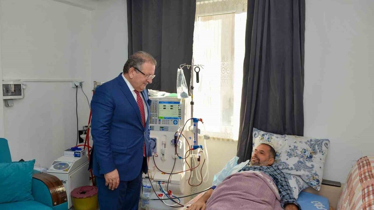 Antalya'da Evde Diyaliz Projesi: 12 Hastaya 149 Seans