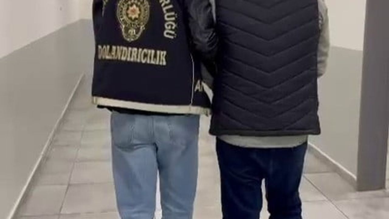 Antalya'da kendisini 'sivil polis' olarak tanıtan dolandırıcı tutuklandı