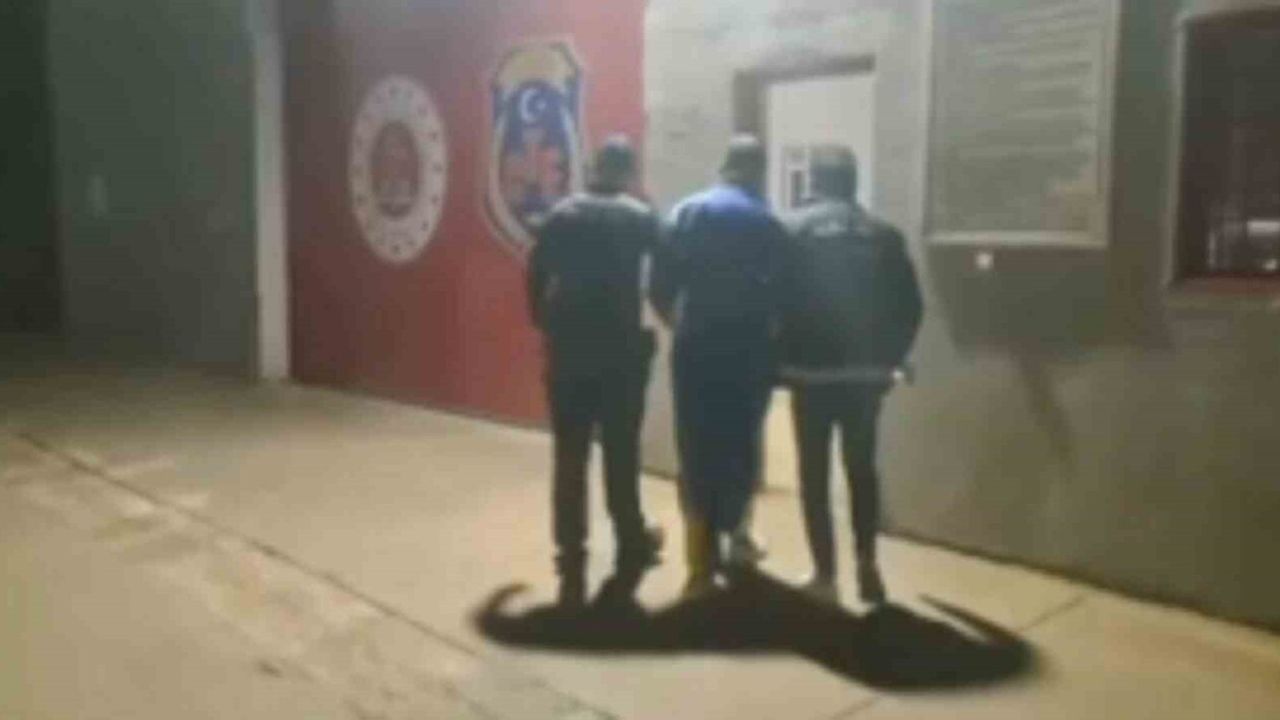 Arsuz'da Araç Anlaşmazlığı: Sahibini Yaralayan Şüpheli Tutuklandı