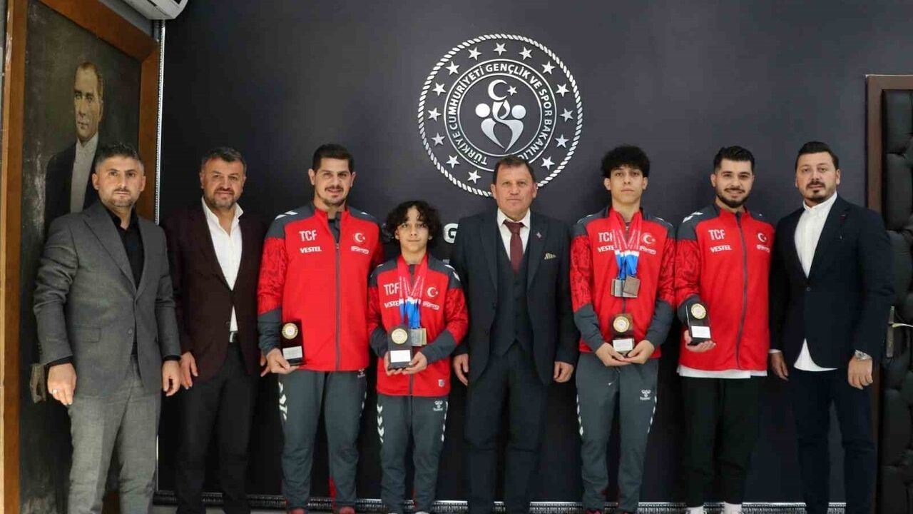 Artistik Cimnastik Balkan Şampiyonları Kabakcı’yı Ziyaret Etti