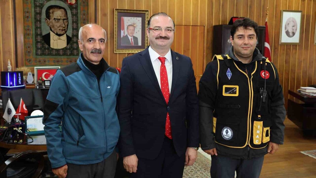 Atatürk Üniversitesi'nden Afet İletişiminde Yeni Adım: 100 km Menzilli Telsiz Sistemi