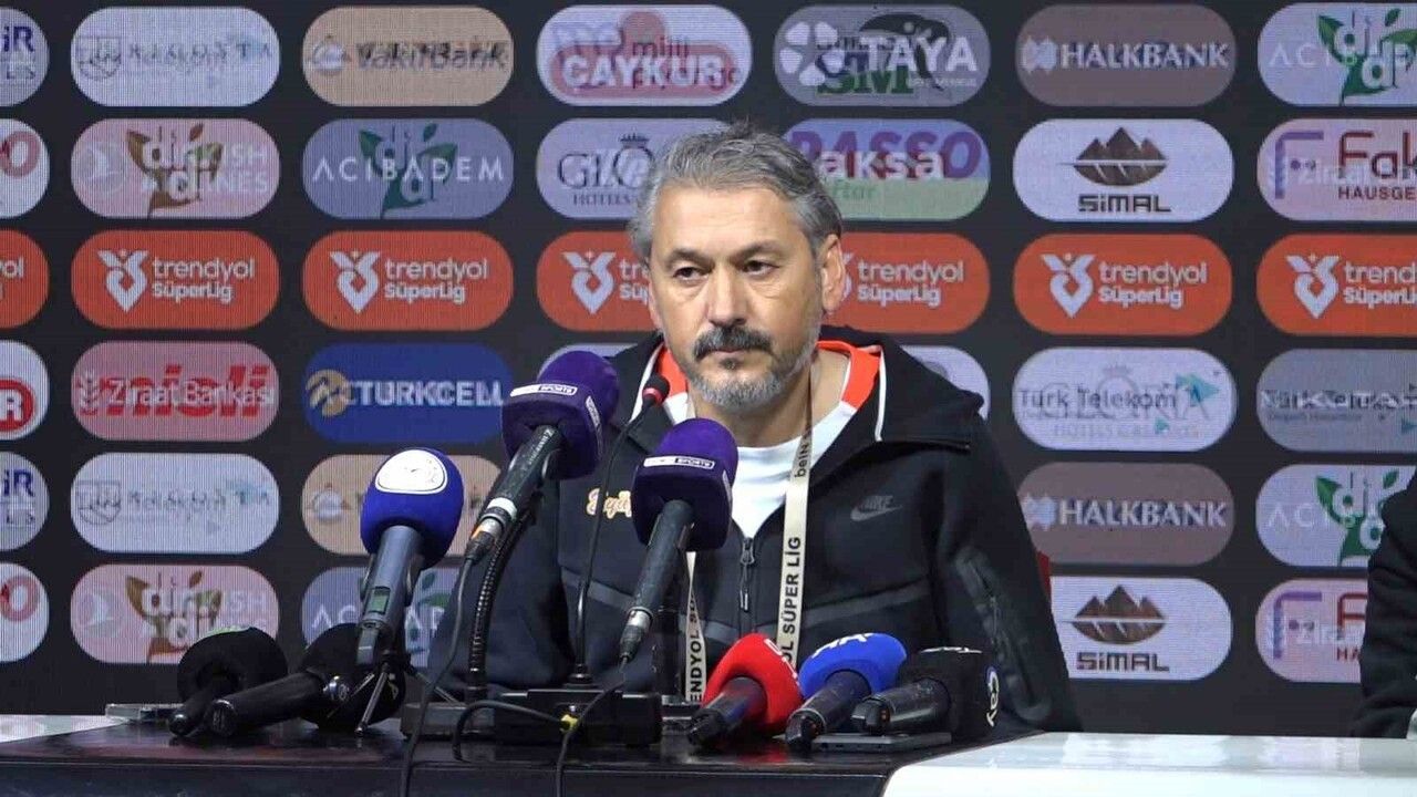 Atila Gerin: "İstediğimiz Hiçbir Şeyi Yapamadık" — Eyüpspor 0-3 Rizespor