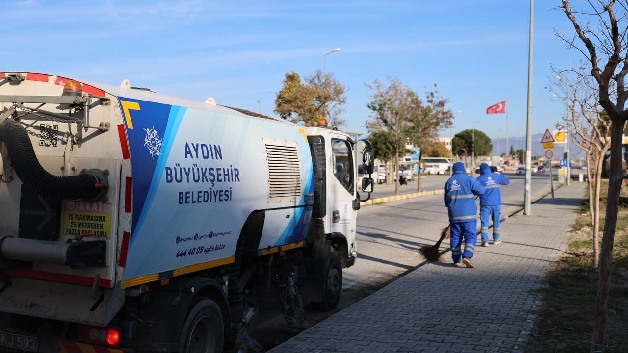 Aydın Büyükşehir, Koçarlı ve Germencik’te Hummalı Çalışma