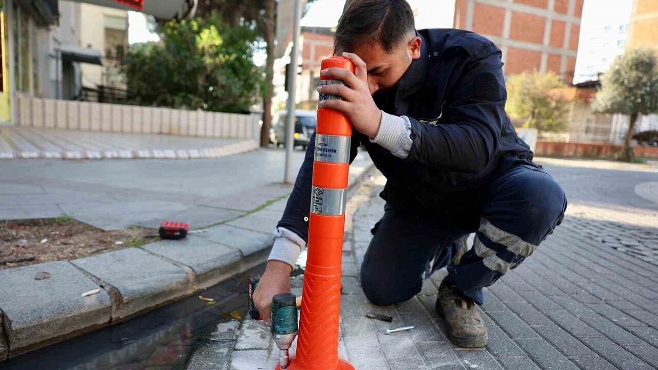 Aydın Büyükşehir Nazilli’de Kapsamlı Temizlik ve Bakım Çalışması