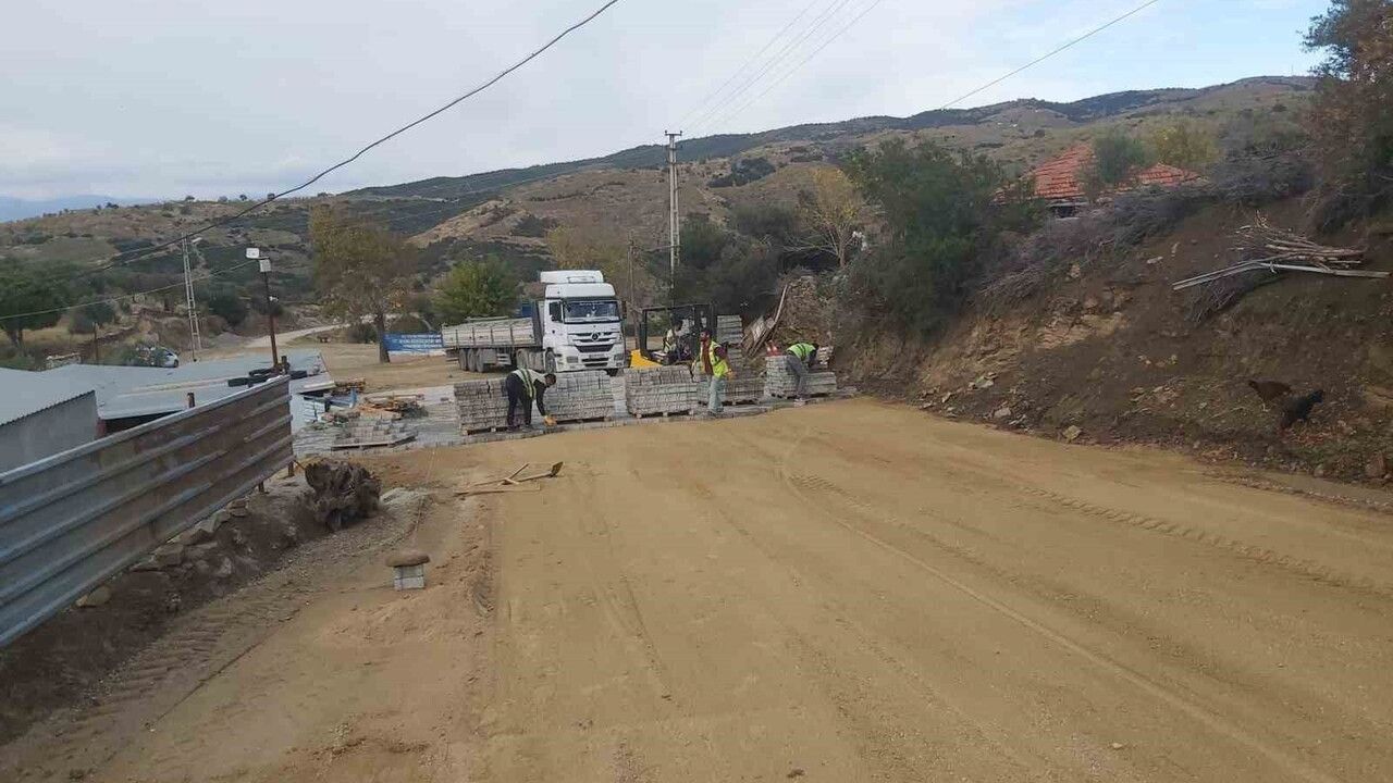 Aydın'da Altyapı ve Üstyapı Yatırımları Hızla Sürüyor