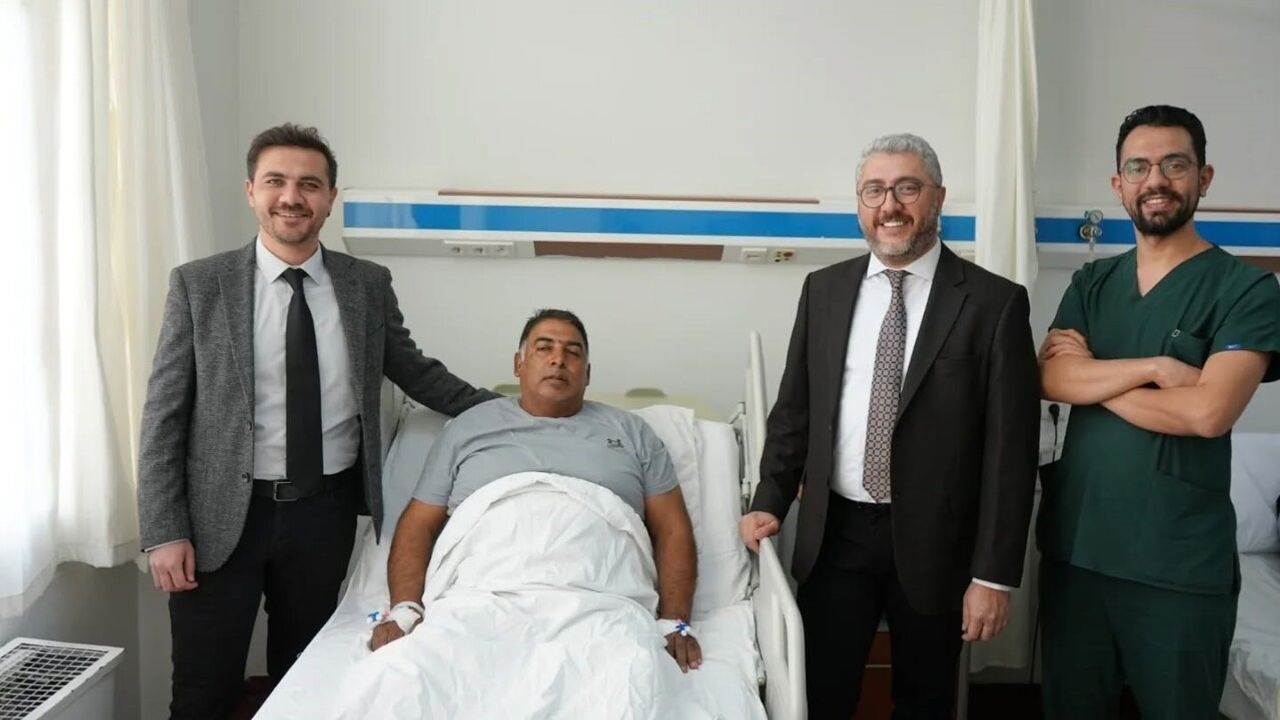 Aydın'da İlk: Bukkal Mukozal Greft ile Üretra Onarımı