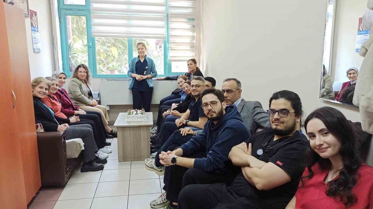 Aydın Devlet Hastanesi Başhekimi Bozbaş: "Acil Sağlık Çalışanları Görünmez Kahramanlar"