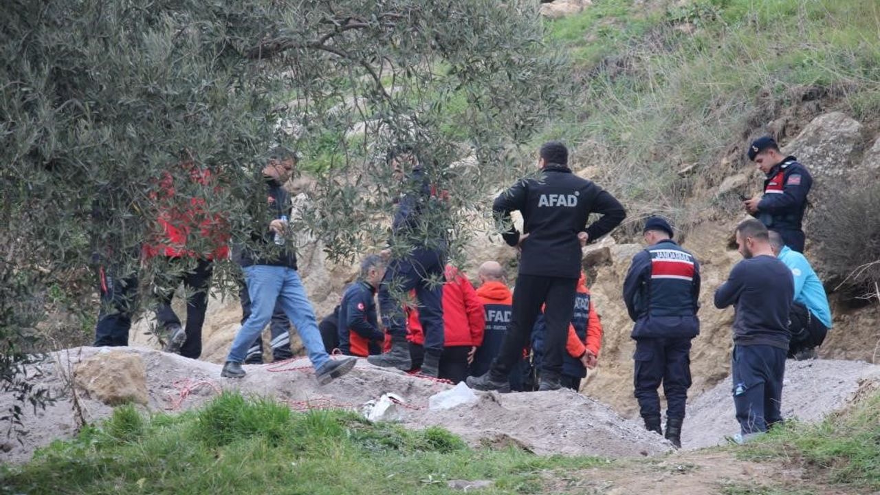 Aydın Efeler'de Kaçak Kazıda Mahsur Kalan Tarık Yegül Ölü Bulundu