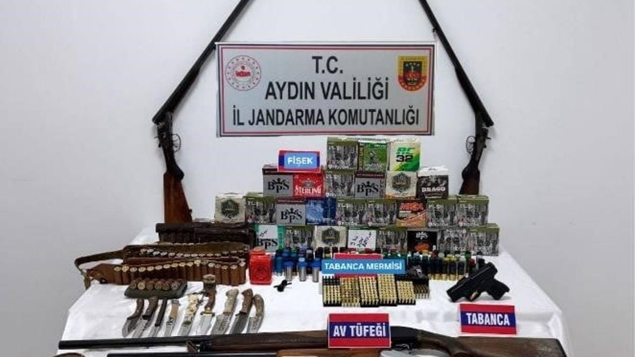 Aydın Söke'de Silah ve Uyuşturucu Operasyonu: 2 Gözaltı