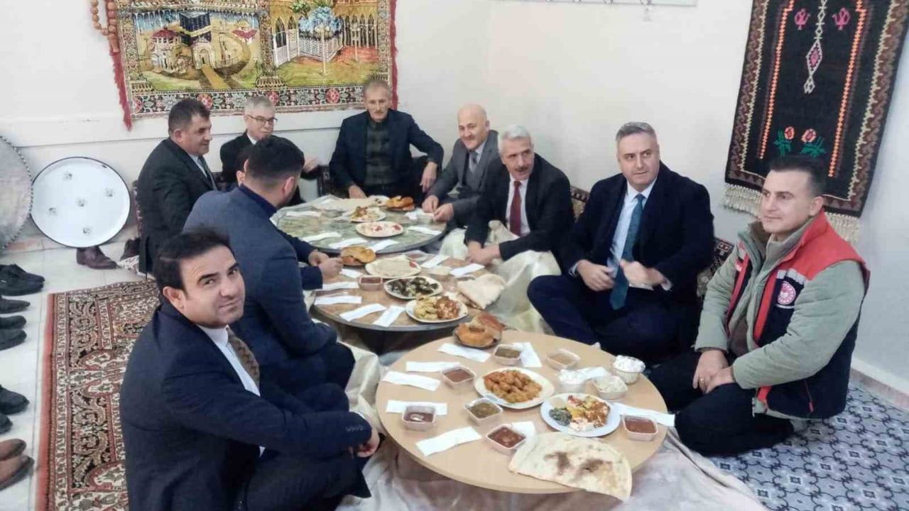 Aydıntepe Öğrencileri Bayburt'un Yöresel Lezzetlerini Tanıttı