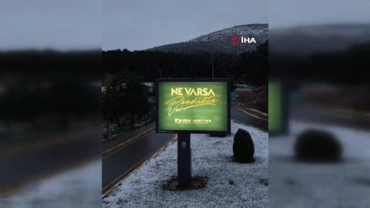 Aydos Ormanı Kartpostallık Kar Manzarasıyla Beyaza Büründü