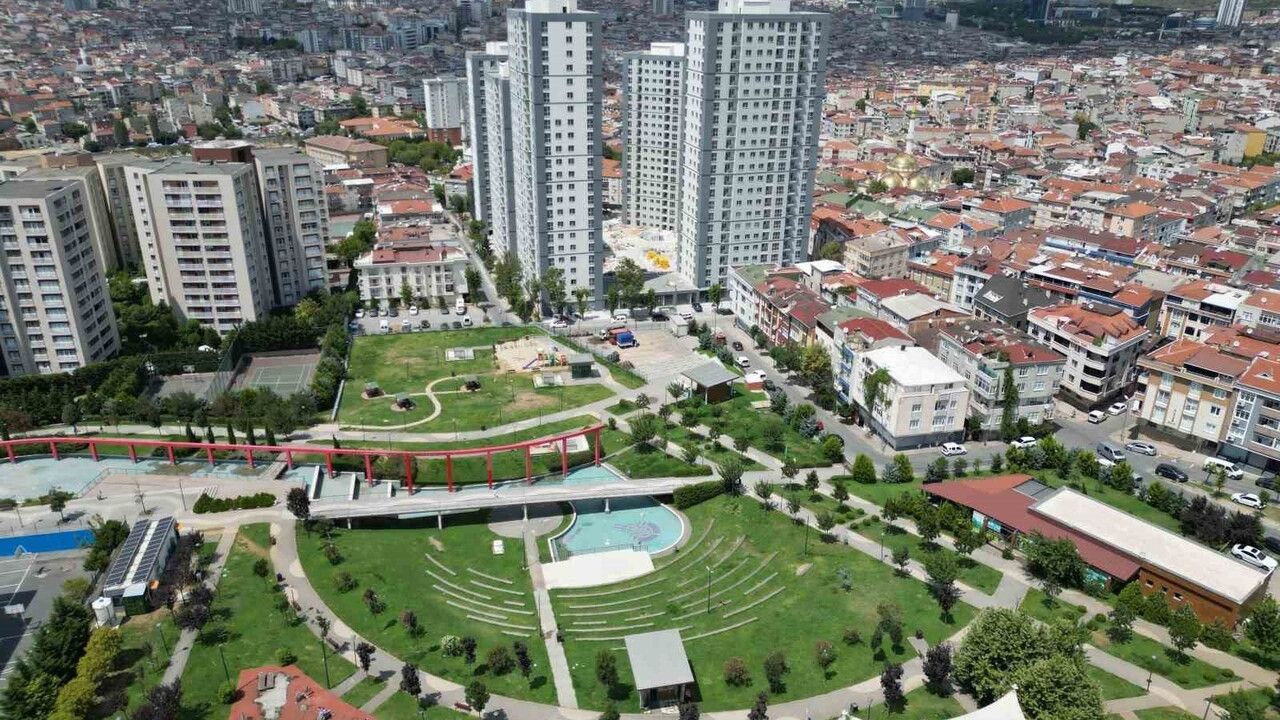 Bağcılar'da Kentsel Dönüşüm Hızlandı: 'Yarısı Bizden' ve 613 Konutluk Selvi Park
