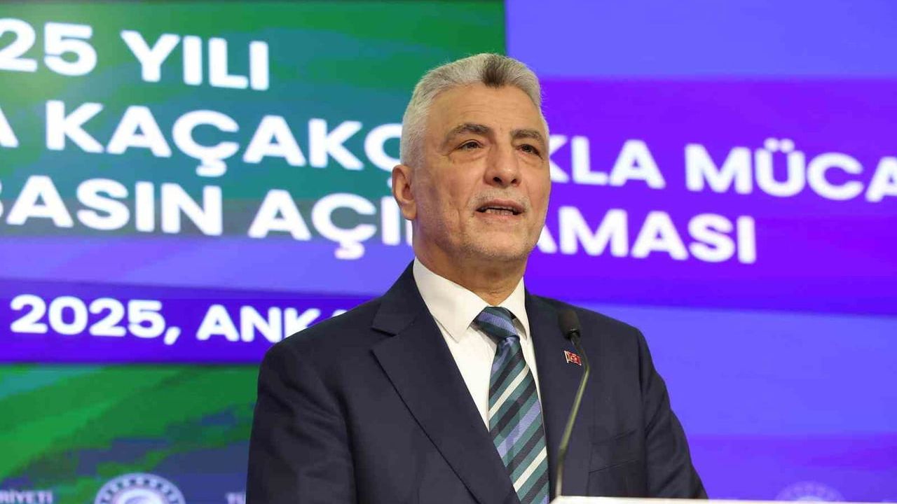 Bakan Bolat: 2025'te yüzde 79 artışla 98,5 milyar liralık ticari eşya ve uyuşturucu yakalandı