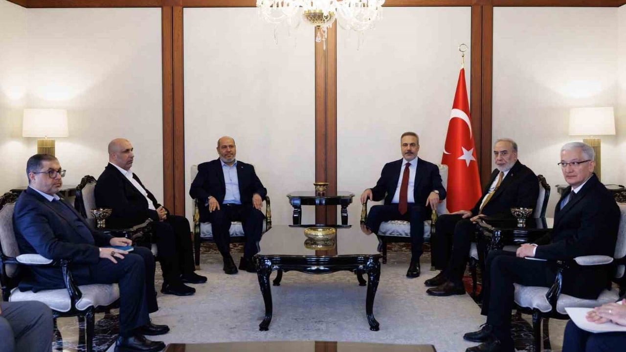 Bakan Fidan Ankara'da Hamas Heyetiyle Görüştü: Gazze ve Barış Planı Masada