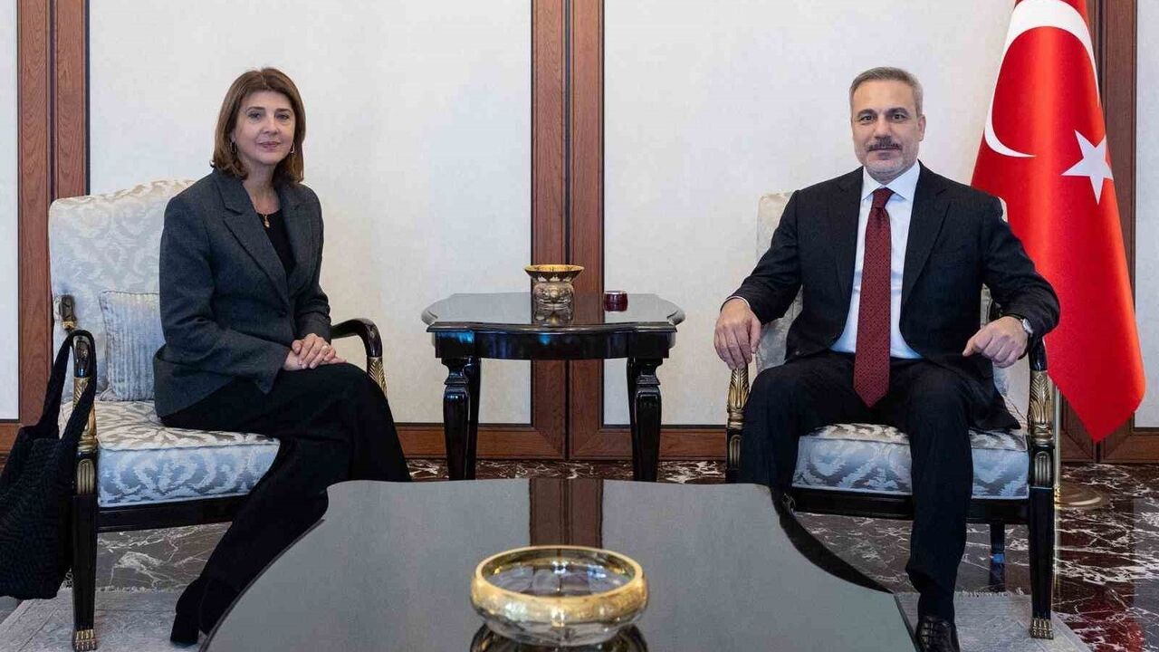 Bakan Fidan, BM'nin Kıbrıs Şahsi Temsilcisi Maria Angela Holguin Cuellar'ı Kabul Etti