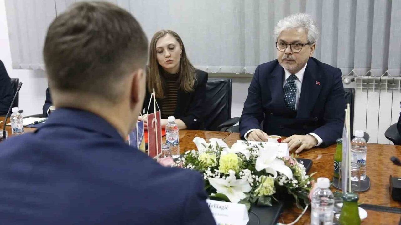 Bakan Yardımcısı Ömer Faruk Yelkenci Tuzla’da: Eğitim İş Birliğinde Yeni Adımlar