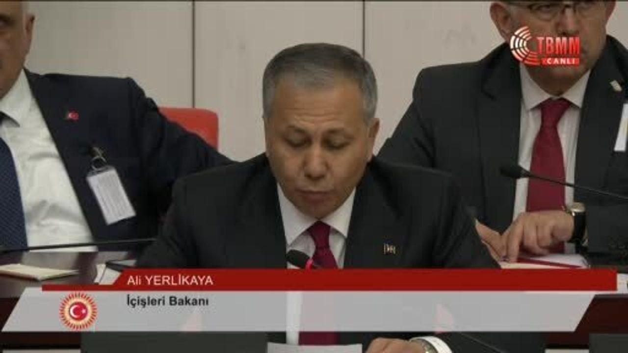 Bakan Yerlikaya'dan polislere müjde: 4 gruplu 12/36 çalışma sistemine geçiş