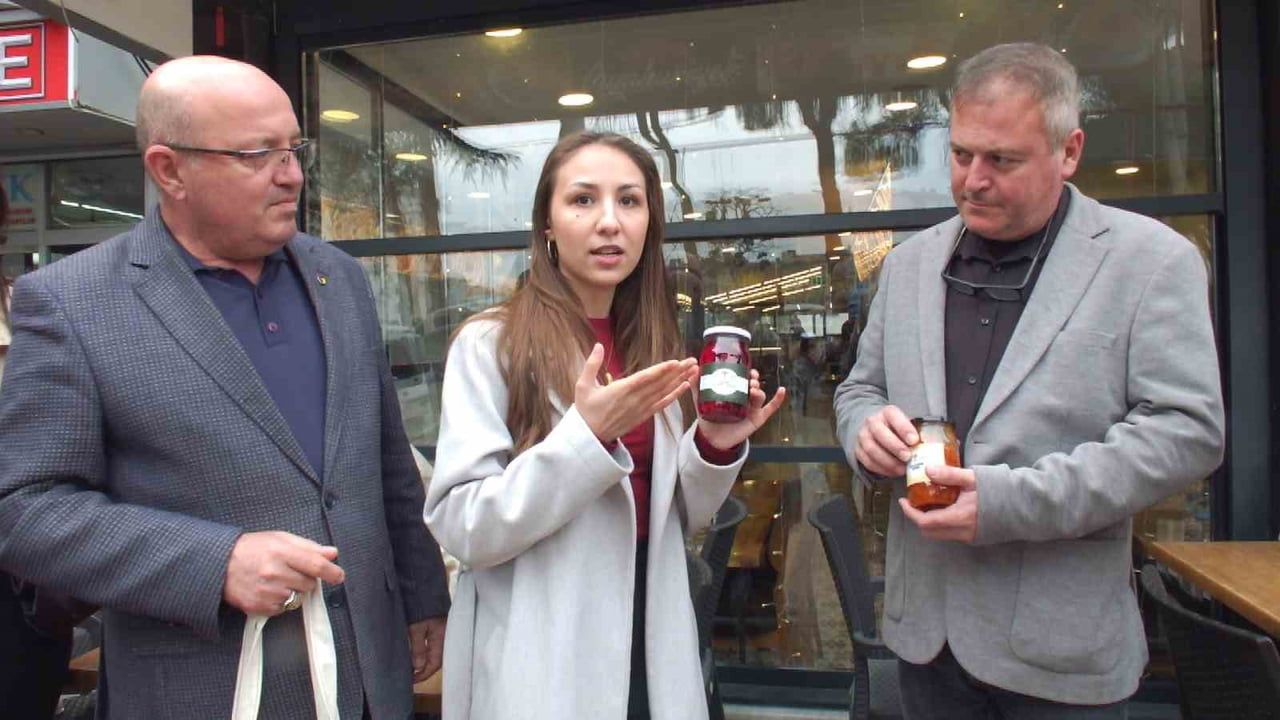 Balıkesir'de Üniversiteliler 'Taşırken Dönüştür' Sıfır Atık Projesini Başlattı