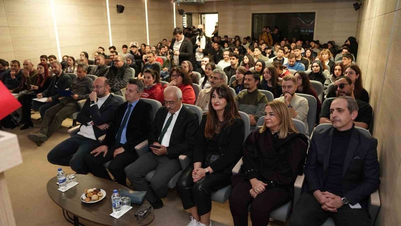 Balıkesir Teknokent GameJam II: Oyun Geliştirme Kampı Demo Day'de Projeler Sergilendi