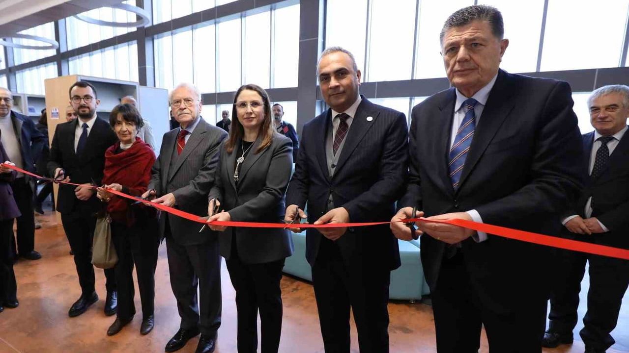 BARÜ'de Prof. Dr. Turgut Tan Söyleşisi ve Kitaplık Açılışı