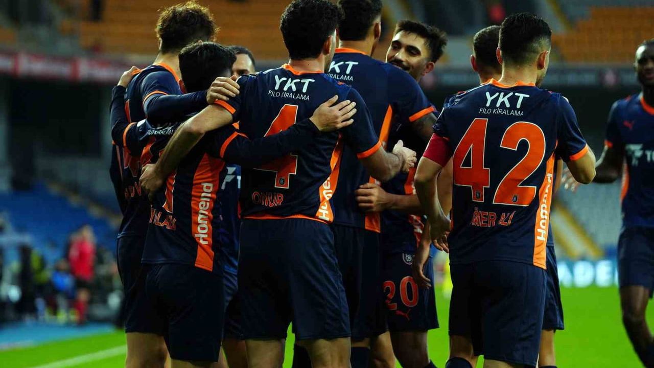 Başakşehir, Gaziantep FK'yı 5-1'le Geçti — Sezonun En Gollü Maçı