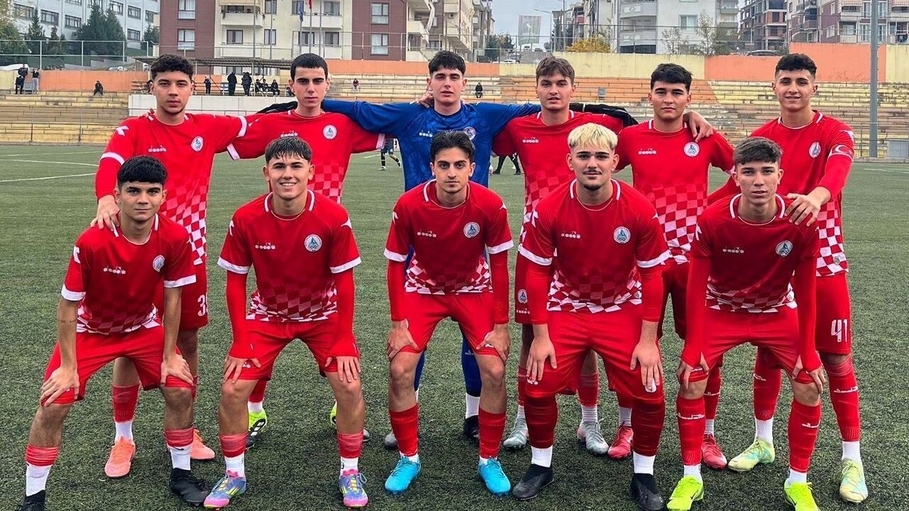 Başiskele Belediyespor 1-1 Körfez Gençlerbirliği — U18'de Kritik Beraberlik