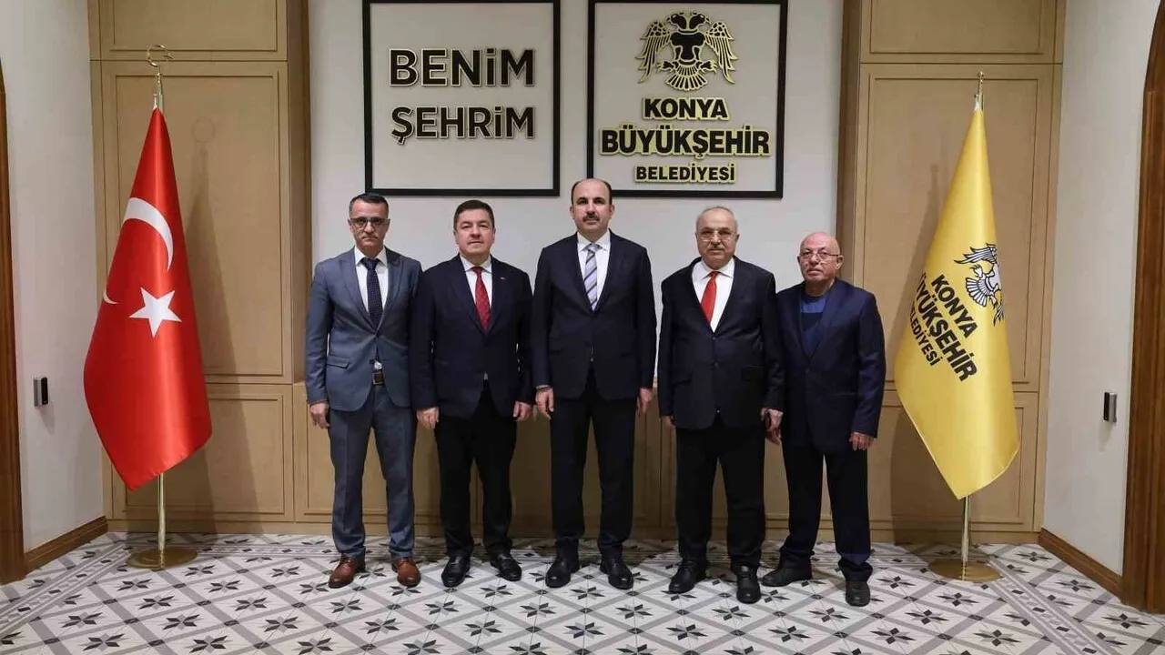 Başkan Altay, Şeb-i Arus için Konya’ya gelen uluslararası heyetleri ağırladı