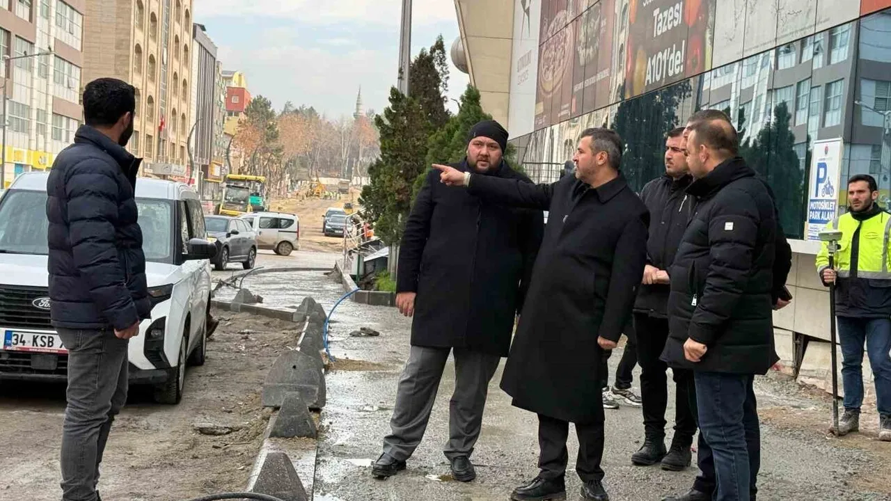 Başkan Çetinkaya Karabük’te Ömer Lütfü Özaytaç ve Kıbrıs Şehitleri Caddesi Çalışmalarını İnceledi