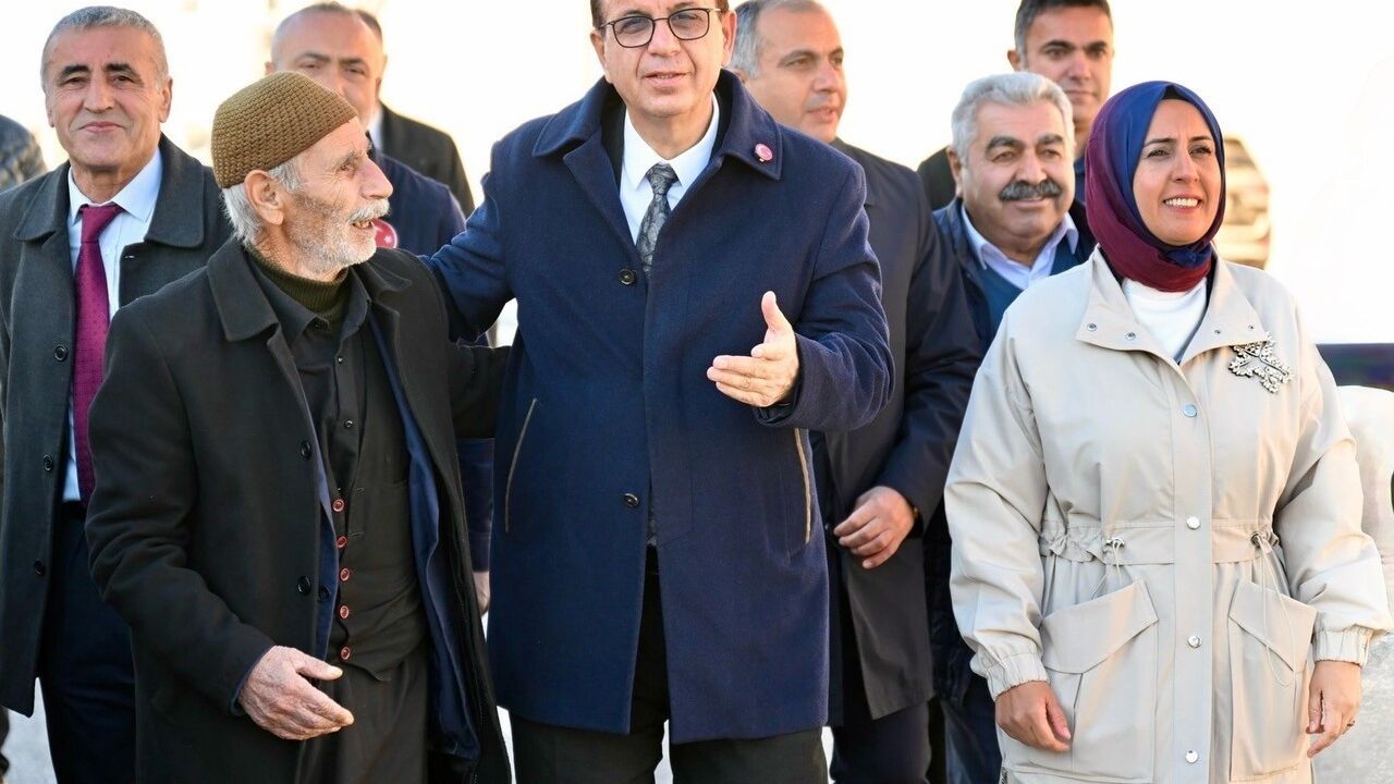 Başkan Geçit: İkizce TOKİ'de yaşam kalitesini artırıyoruz