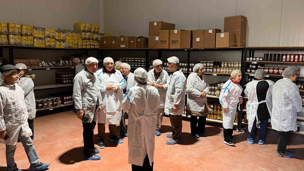 Başkan Özdemir: Toprağı Koruyan Kentler Geleceğini Güvence Altına Alır — Nilüfer'de Toprak Ana Günü