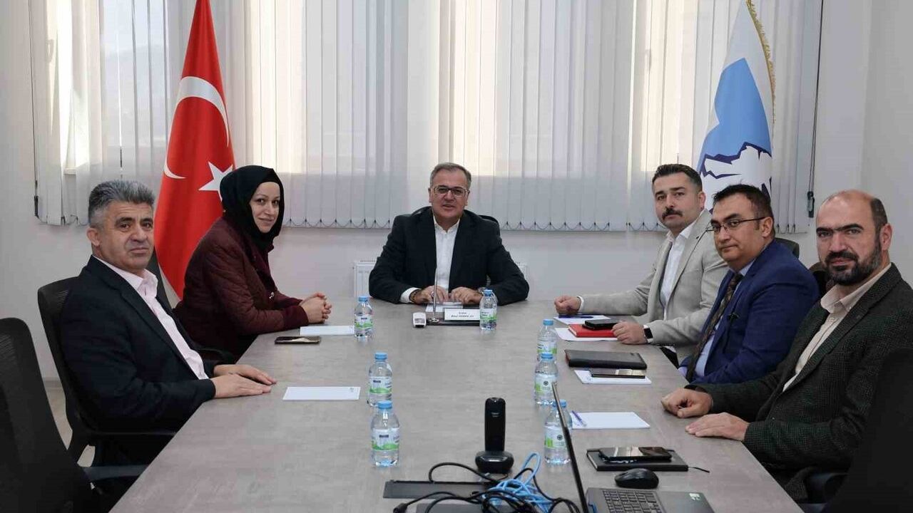 Başkan Özdoğan: Hacılar’da Vatandaş Odaklı Muhtarlar Toplantısı