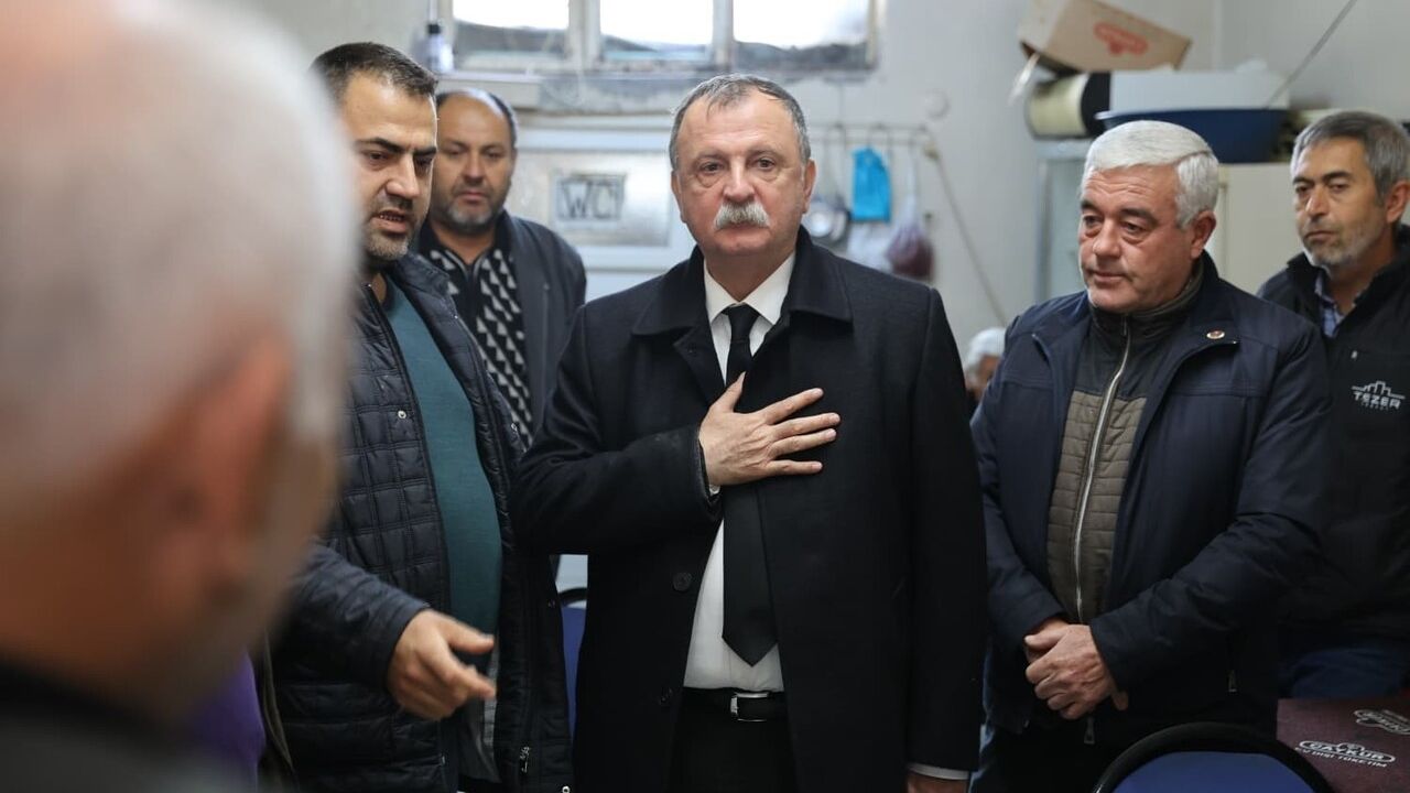 Başkan Semih Balaban Üçpınar'da: Mahalle Sakinleriyle Buluştu