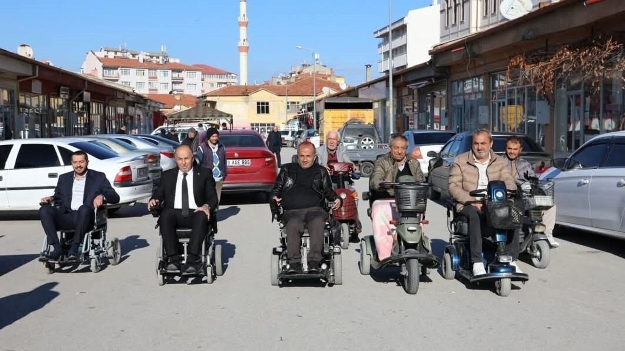 Başkan Şerif Arslan 3 Aralık Dünya Engelliler Günü’nde Engellilerle Buluştu
