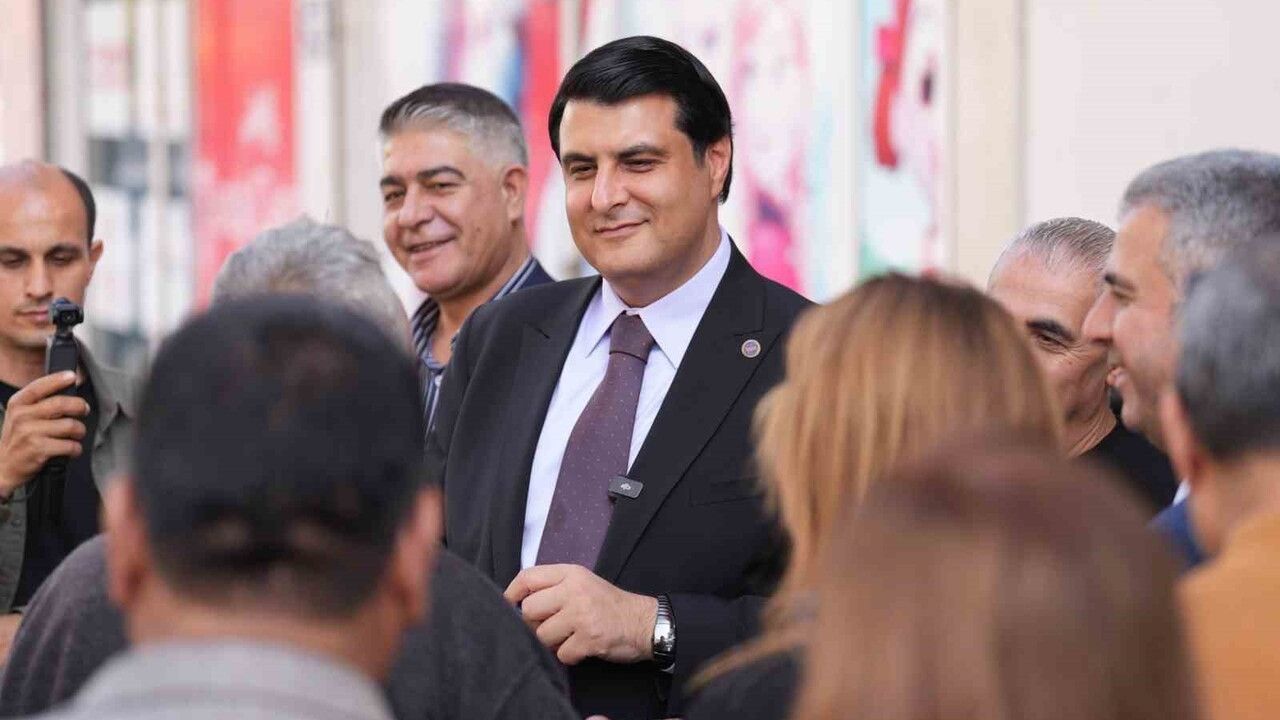 Başkan Yılmaz Değirmiçem ve Sarıgüllük’te Esnaf ve Vatandaşla Buluştu