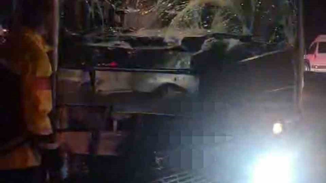 Batman Beşiri Yolu'nda Otobüs ile Çekici Çarpıştı: 11 Yaralı