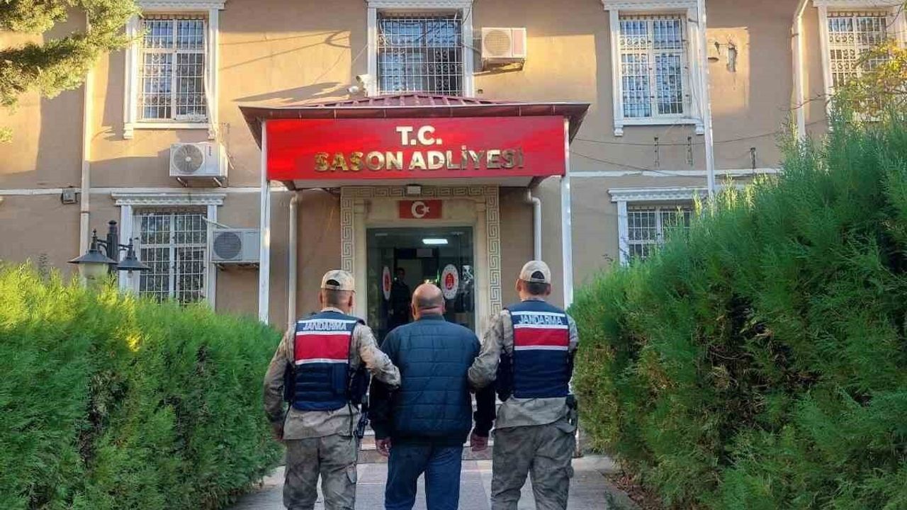 Batman'da Jandarma Operasyonu: 21 Aranan Şahıs Yakalandı