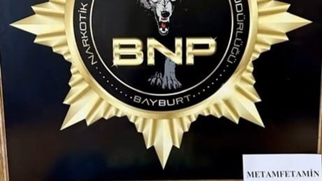 Bayburt’ta 571 Gram Metamfetaminle Yakalanan İranlı Tutuklandı
