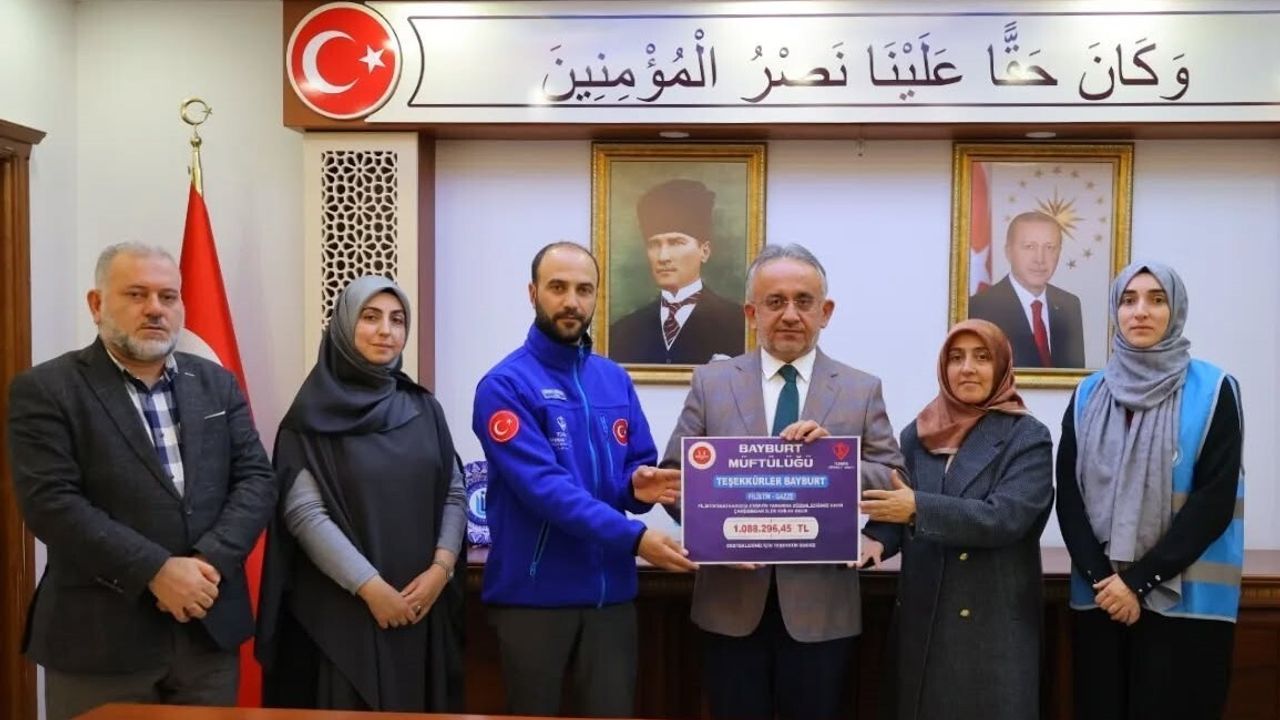 Bayburt’ta 'Bayburt Filistin’in Yanında' Hayır Çarşılarında 1 Milyon 88 Bin 296 Lira 45 Kuruş Bağış