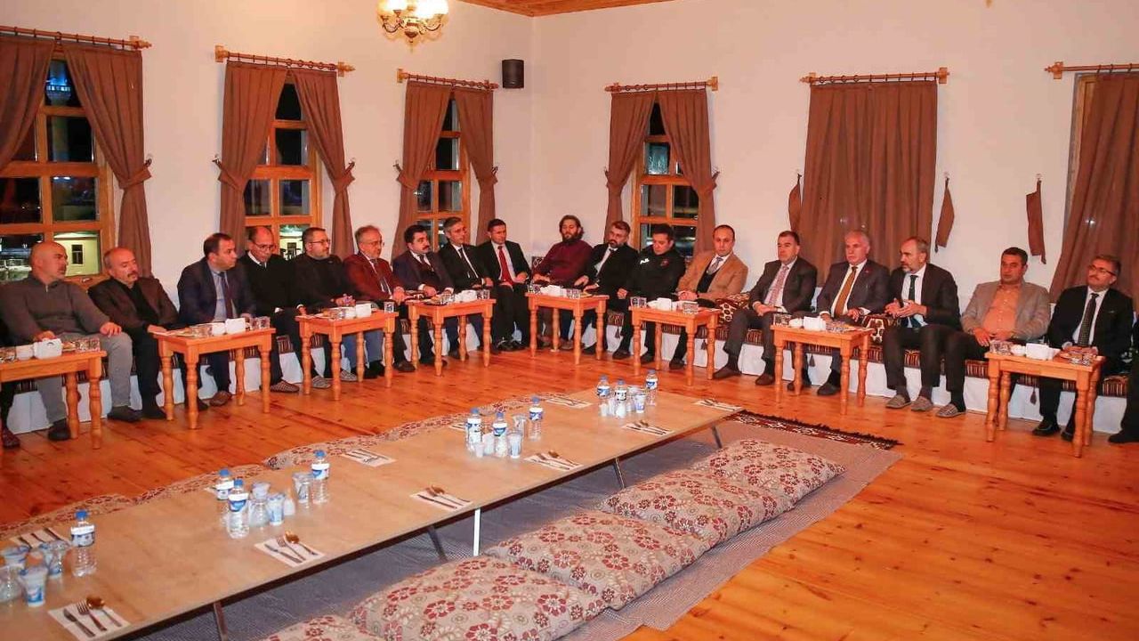 Bayburt Üniversitesi Danışma Kurulu Yıl Sonu Faaliyetlerini Değerlendirdi