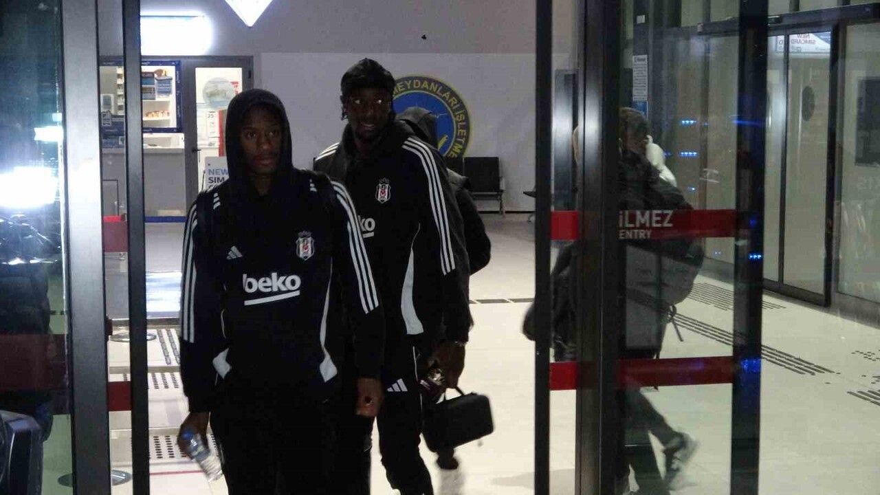 Beşiktaş Trabzon’da: 16. Hafta Trabzonspor Maçı İçin Kafile Geldi