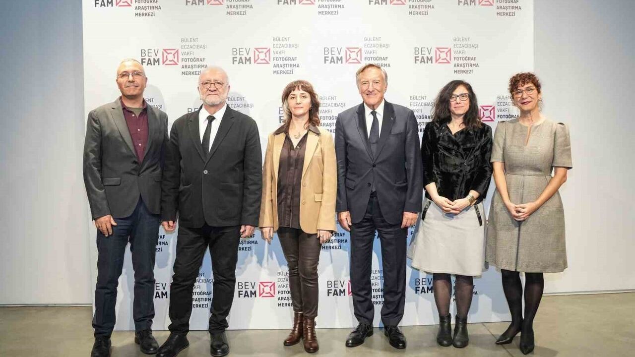 BEVFAM Açıldı — Bülent Eczacıbaşı Vakfı Fotoğraf Araştırma Merkezi Türkiye’nin Görsel Arşivini Koruyacak